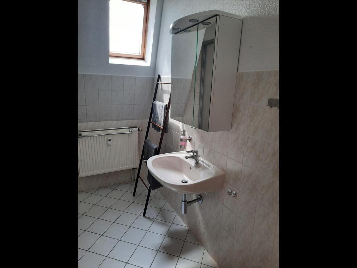 Neu! Geschmackvolle Fewo Lengenfeld Lengenfeld  Экстерьер фото